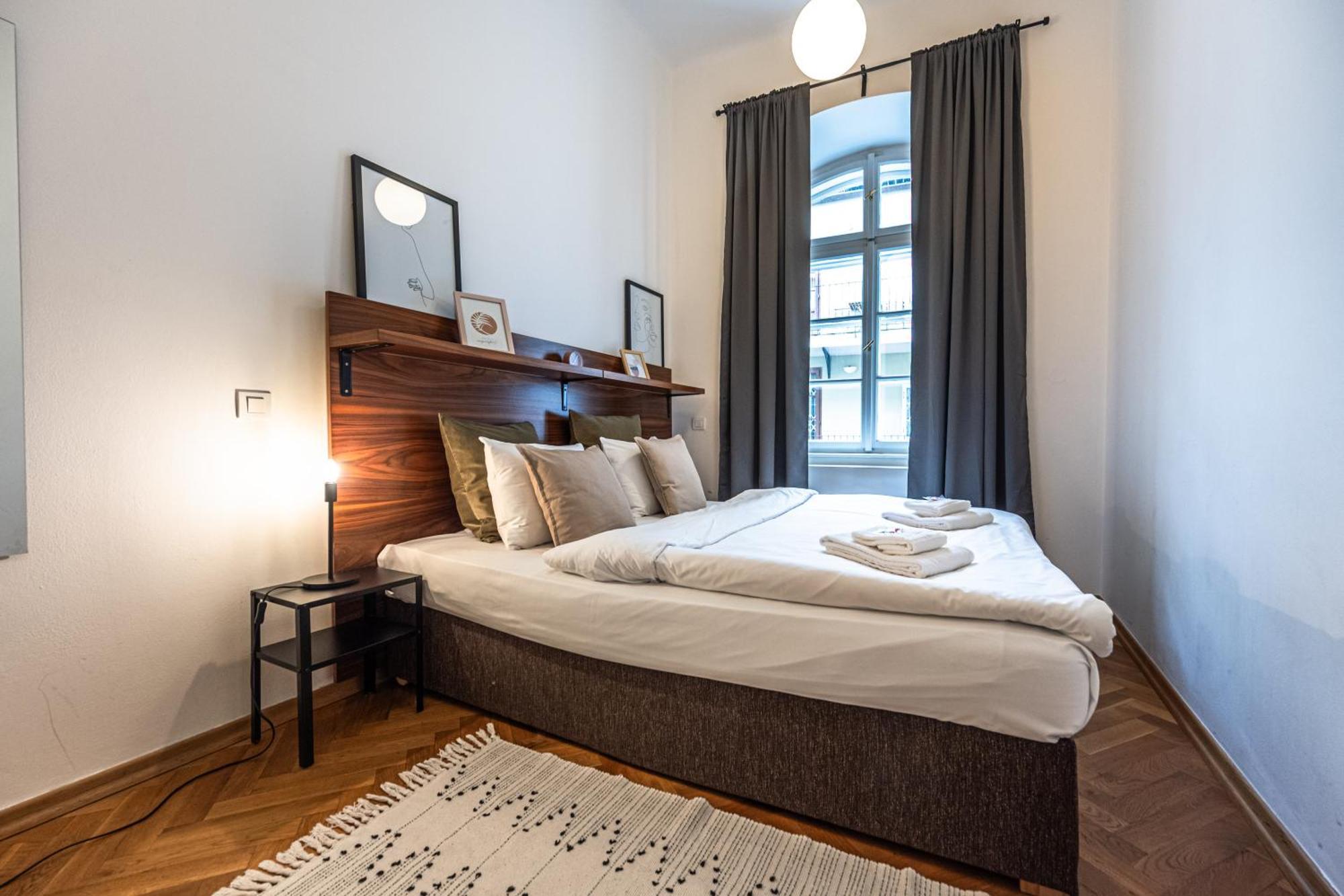 Charles Apartments In Old Town 프라하 외부 사진