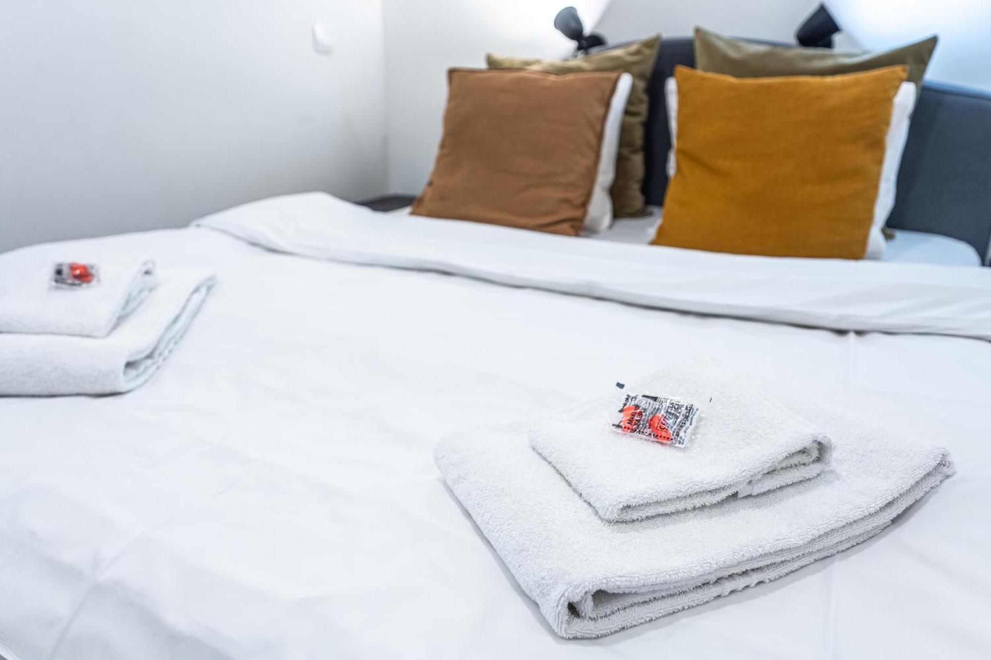 Charles Apartments In Old Town 프라하 외부 사진
