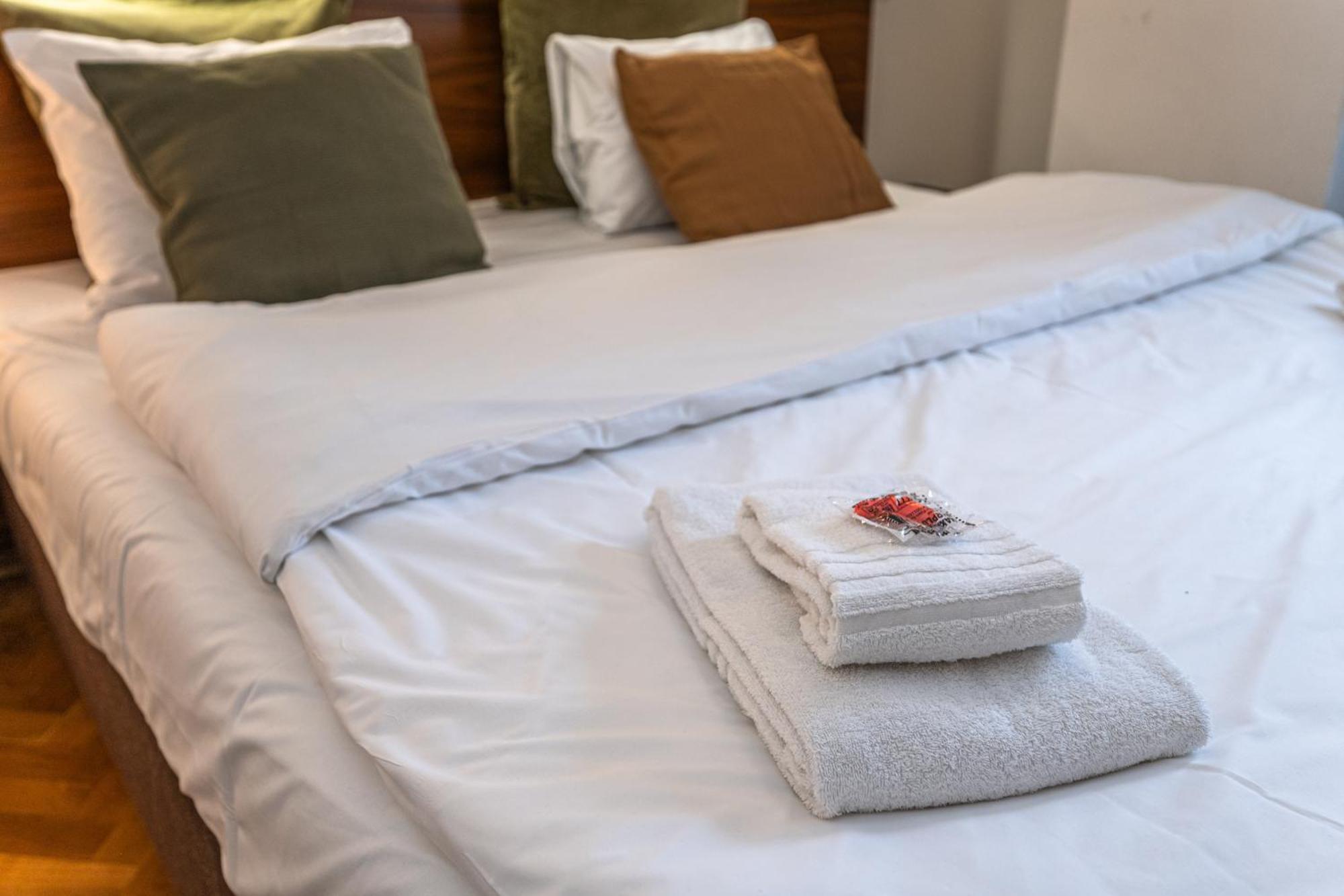Charles Apartments In Old Town 프라하 외부 사진