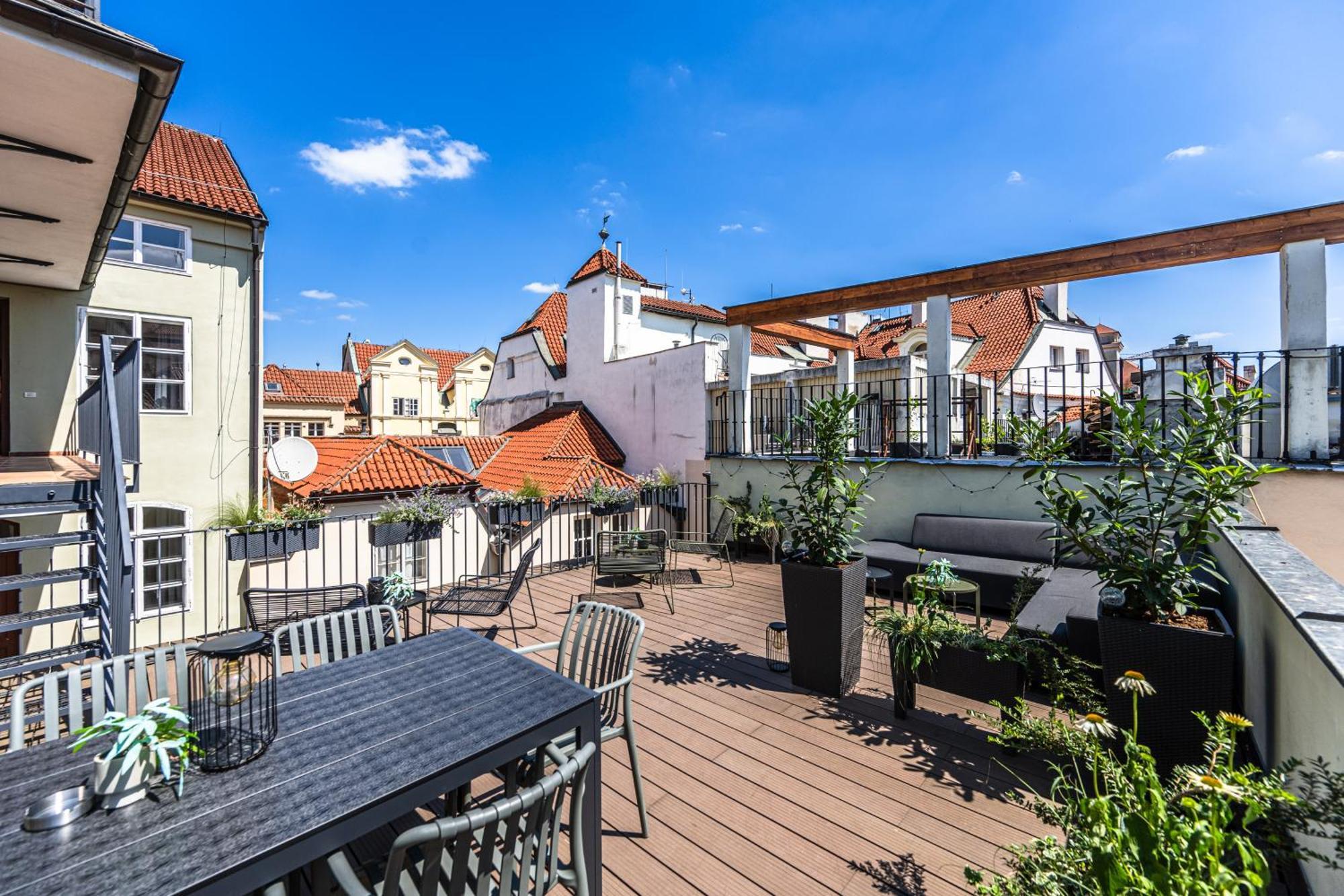 Charles Apartments In Old Town 프라하 외부 사진