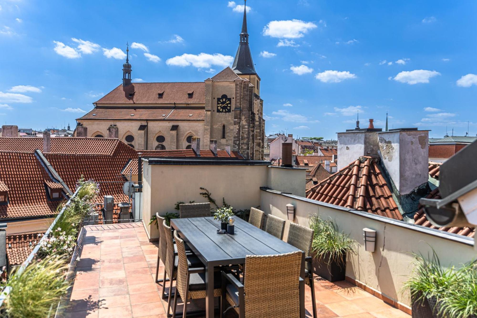 Charles Apartments In Old Town 프라하 외부 사진